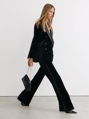Reiss Black Wren Tall Velvet Flared Tuxedo Trousers - Image 5 of 10