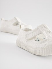 White Broderie Wide Fit (G) First Walker Shoes - Image 4 of 5
