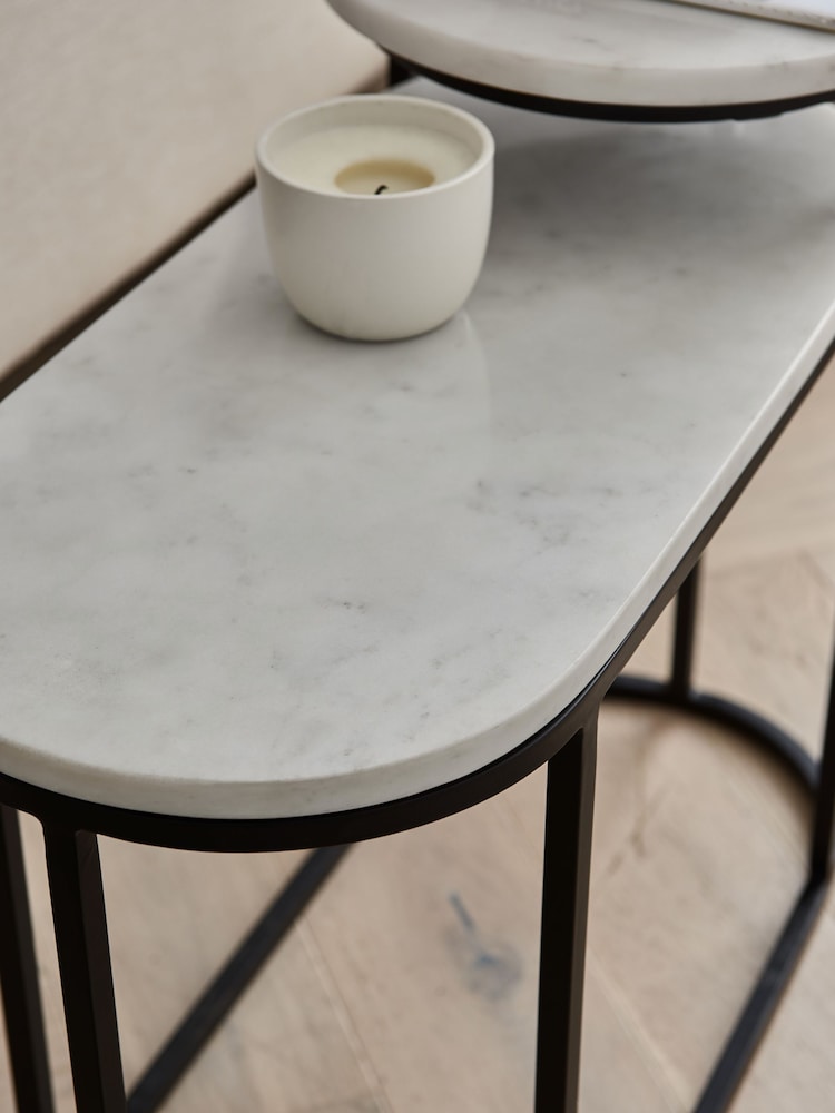 White Marble Side Table - Image 2 of 7