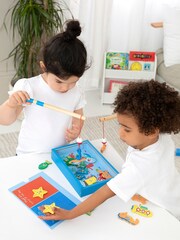 JoJo Maman Bébé Multi Magnetic Under the Sea Fishing Game - Image 11 of 12
