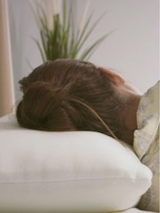 Slumberdown Memory Cool Pillow - Image 3 of 5