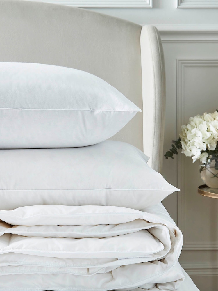 Liddell Premium European Goose Down 100% Cotton Duvet - 10.5 Tog - Image 2 of 4