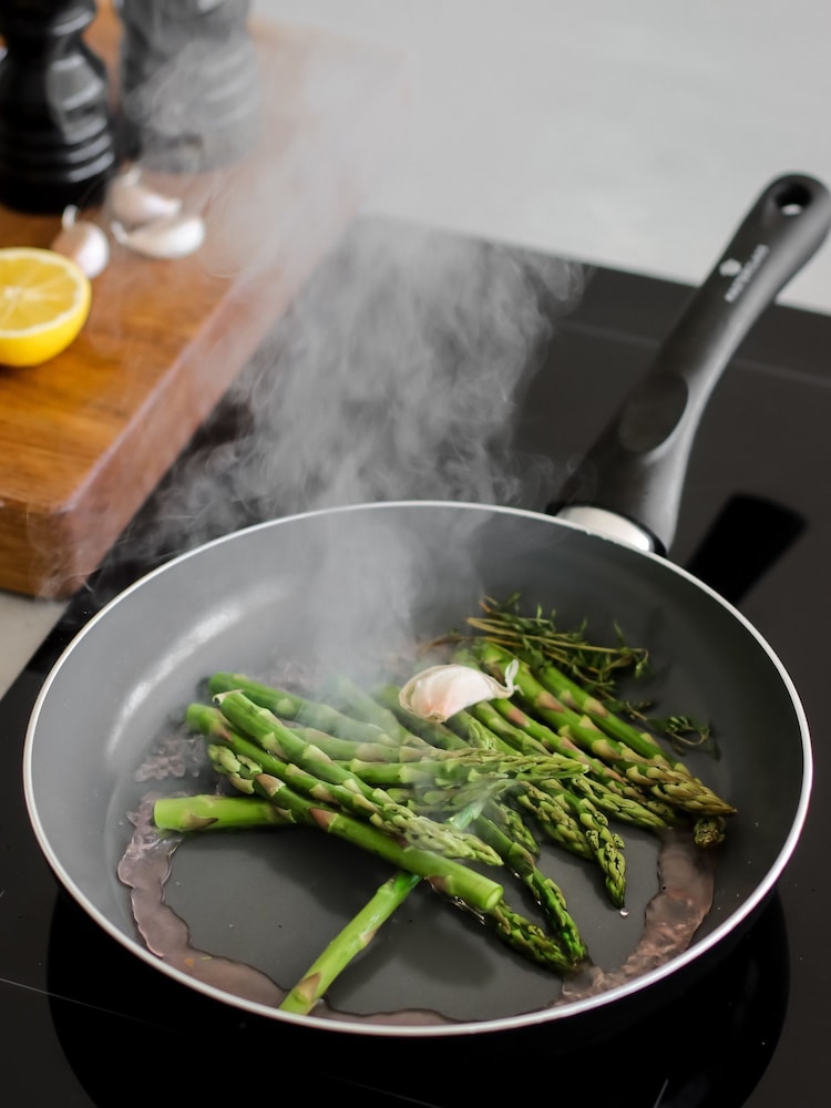 Masterclass Grey Can-to-Pan 24cm Ceramic Frying Pan - Image 1 of 3