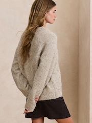 Ecru White Neppy Boucle Long Sleeve V-Neck Knit Jumper with Wool - Image 4 of 5