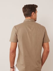 Stone Short Sleeve Stretch Oxford Shirt - Image 3 of 5