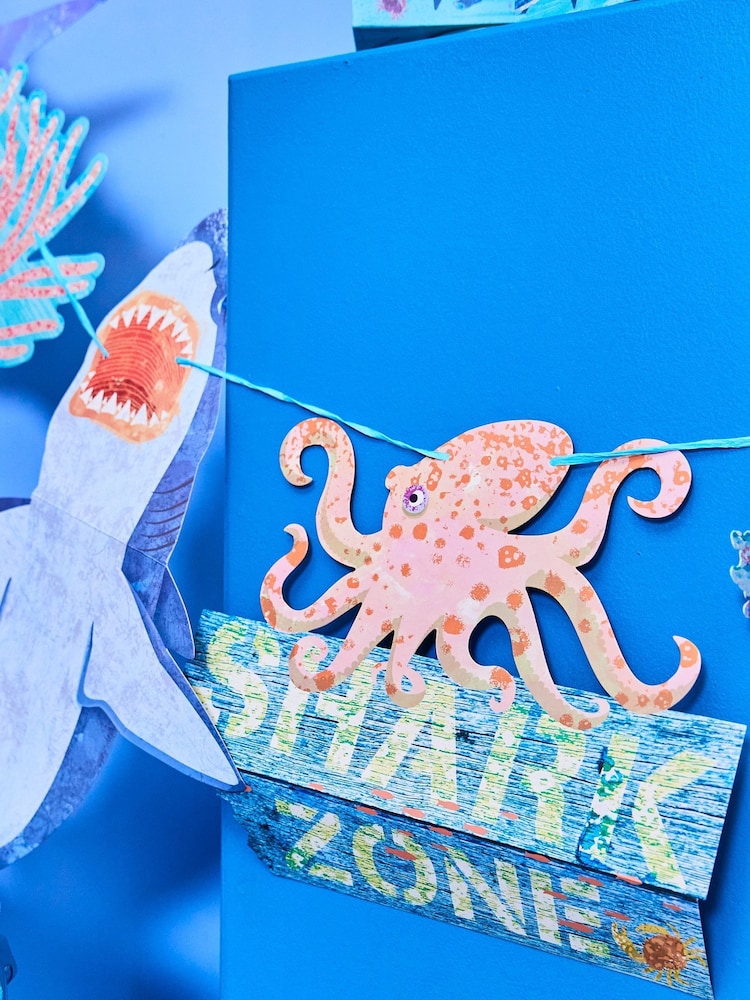 Party Pieces Multi King Of The Sea Party Garland - Image 1 of 2