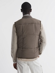 Reiss Mushroom Pilgrim Quilted Contrast Trim Gilet - Image 5 of 5