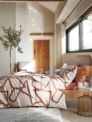Rust Brown/Ecru Cream Reversible Abstract Duvet Cover and Pillowcase Set - Image 3 of 5