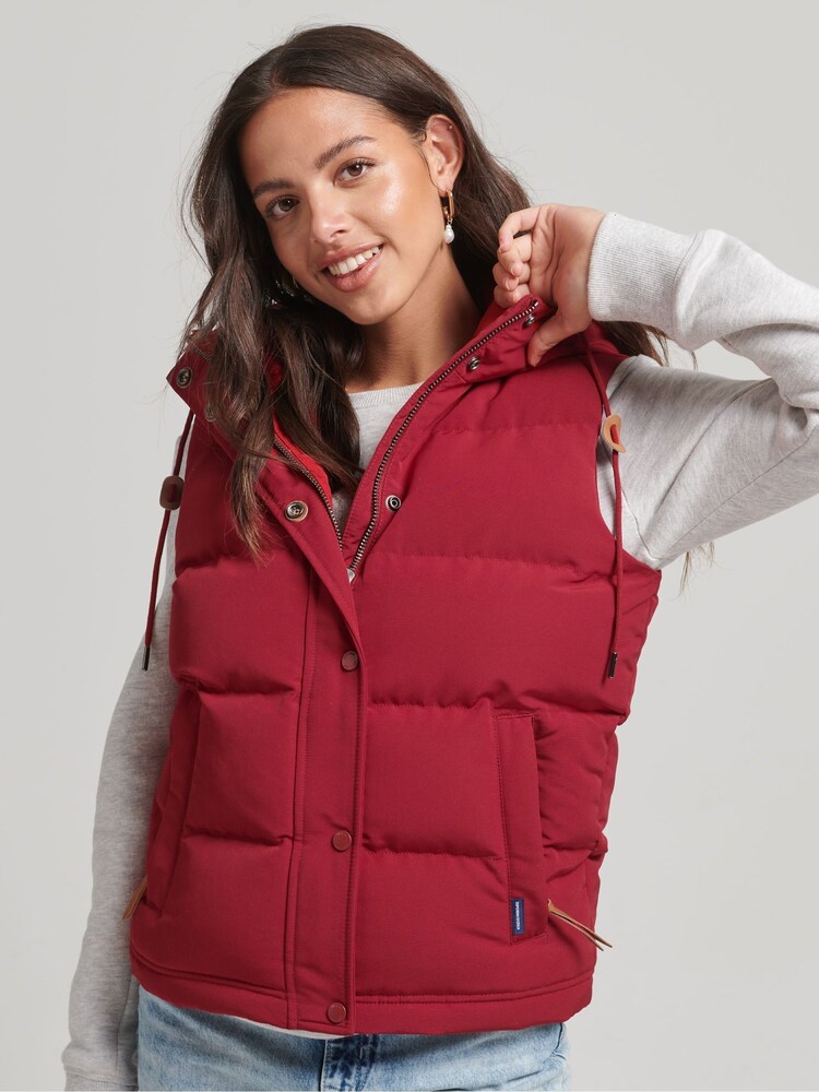 Superdry Red crome Everest Faux Fur Puffer Gilet - Image 1 of 5