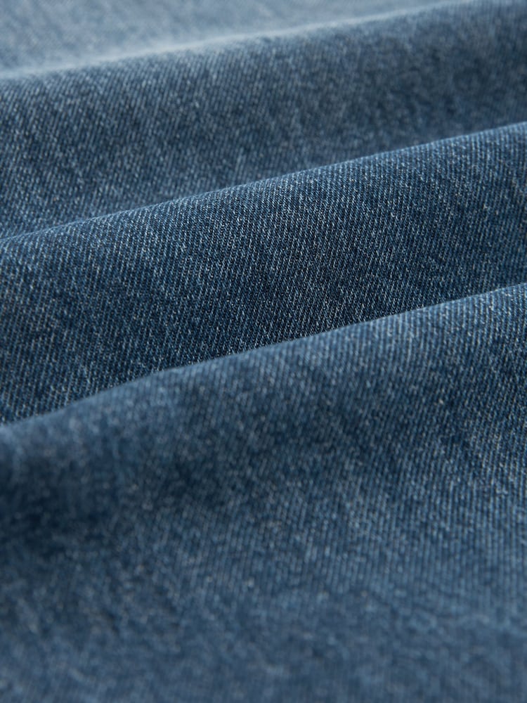 Vintage-Blau - Ausgestellt - Authentic Jeans aus 100 % Baumwolle - Bild 10 von 10 Vintage-Blau - Ausgestellt - Authentic Jeans aus 100 % Baumwolle - Bild 10 von 10