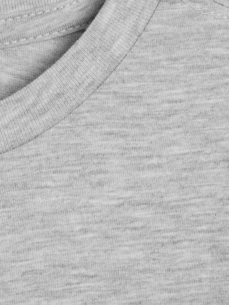 Gris Cromado - Camiseta con cuello redondo Bless de Reiss - Imagen 2 de 7