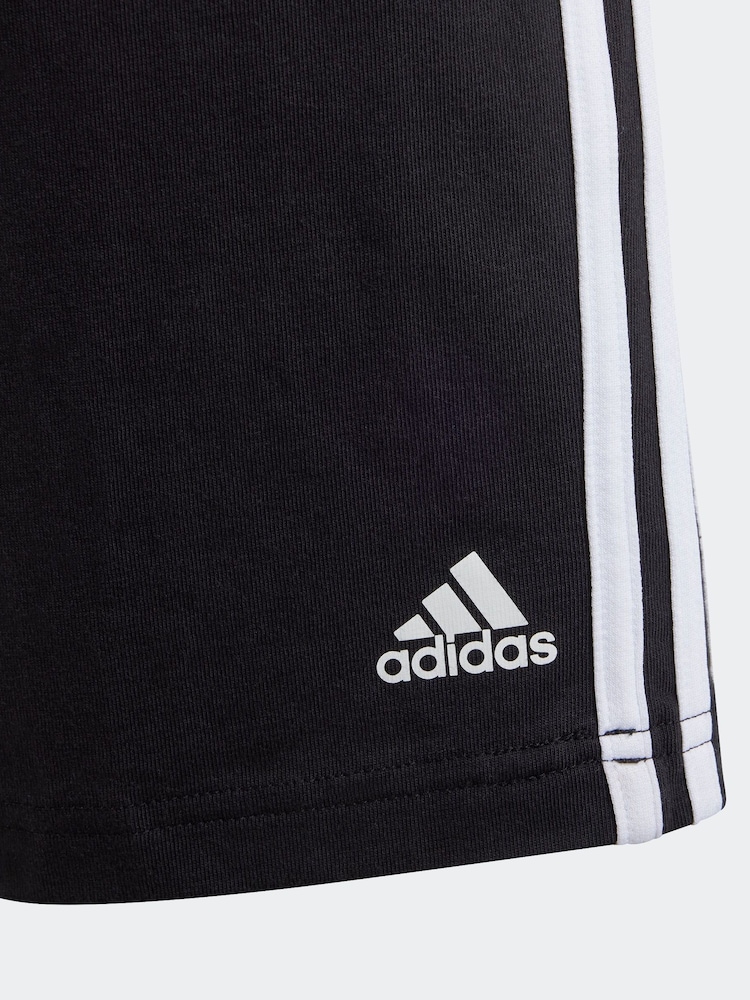 Schwarz - adidas Sportswear Essentials Strickshorts mit 3 Streifen - Bild 9 von 9