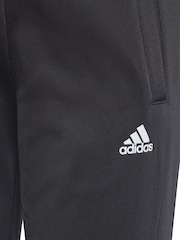 Черный - Спортивный костюм с логотипом adidas Essentials - Изображение 12 из 12