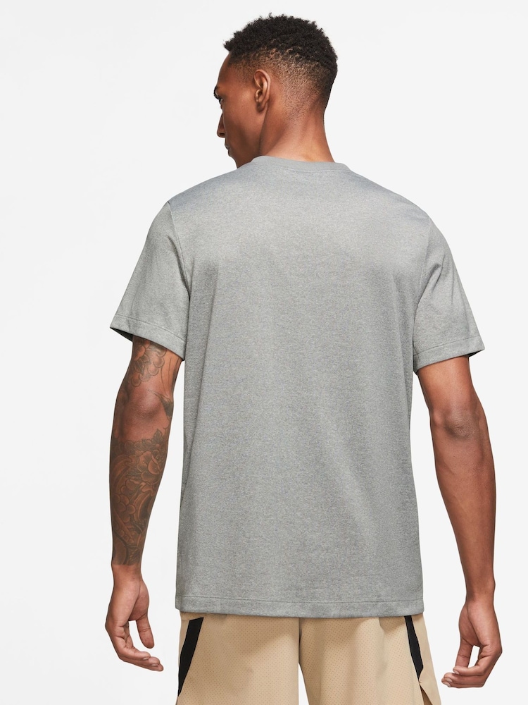 Nike Grey Dri-FIT Legend Training T-Shirt - Image 2 of 7