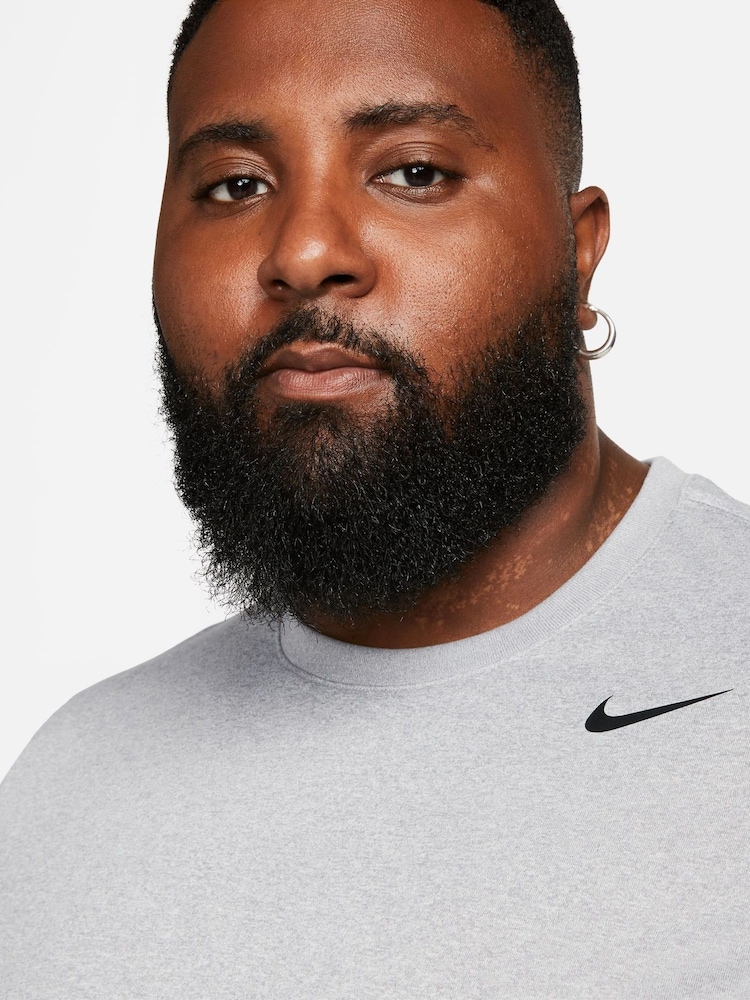 Nike Grey Dri-FIT Legend Training T-Shirt - Image 7 of 7