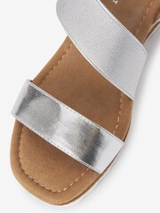Silber - Forever Comfort® Schuhe mit Keilabsatz und elastischen Riemen - Bild 6 von 6