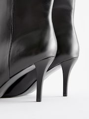 Black Premium Leather Toe Cap Pull On Boots - Image 6 of 6