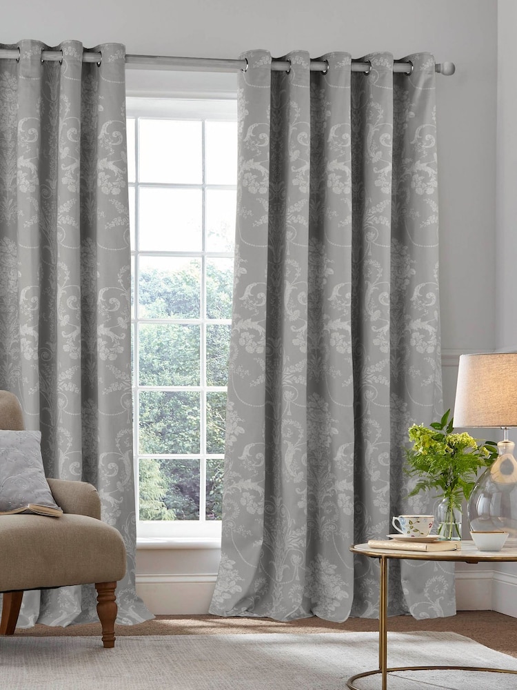 Laura Ashley Josette Blackout Lined 100% Cotton Eyelet Curtains - Изображение 1 из 3 Laura Ashley Josette Blackout Lined 100% Cotton Eyelet Curtains - Изображение 1 из 3