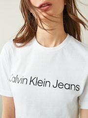 Calvin Klein Jeans Slim 100% Cotton Institutional Black Logo T-Shirt - Image 3 of 4