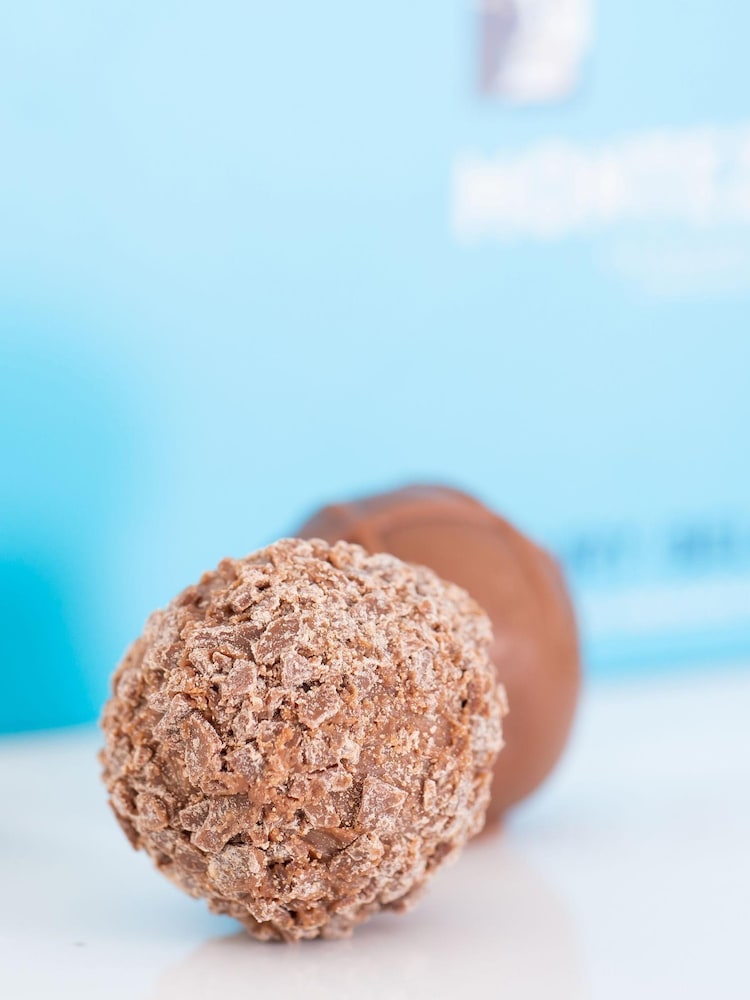 Montezuma's Dairy Beloved Milk Chocolate Truffle Collection Box - Image 4 of 4