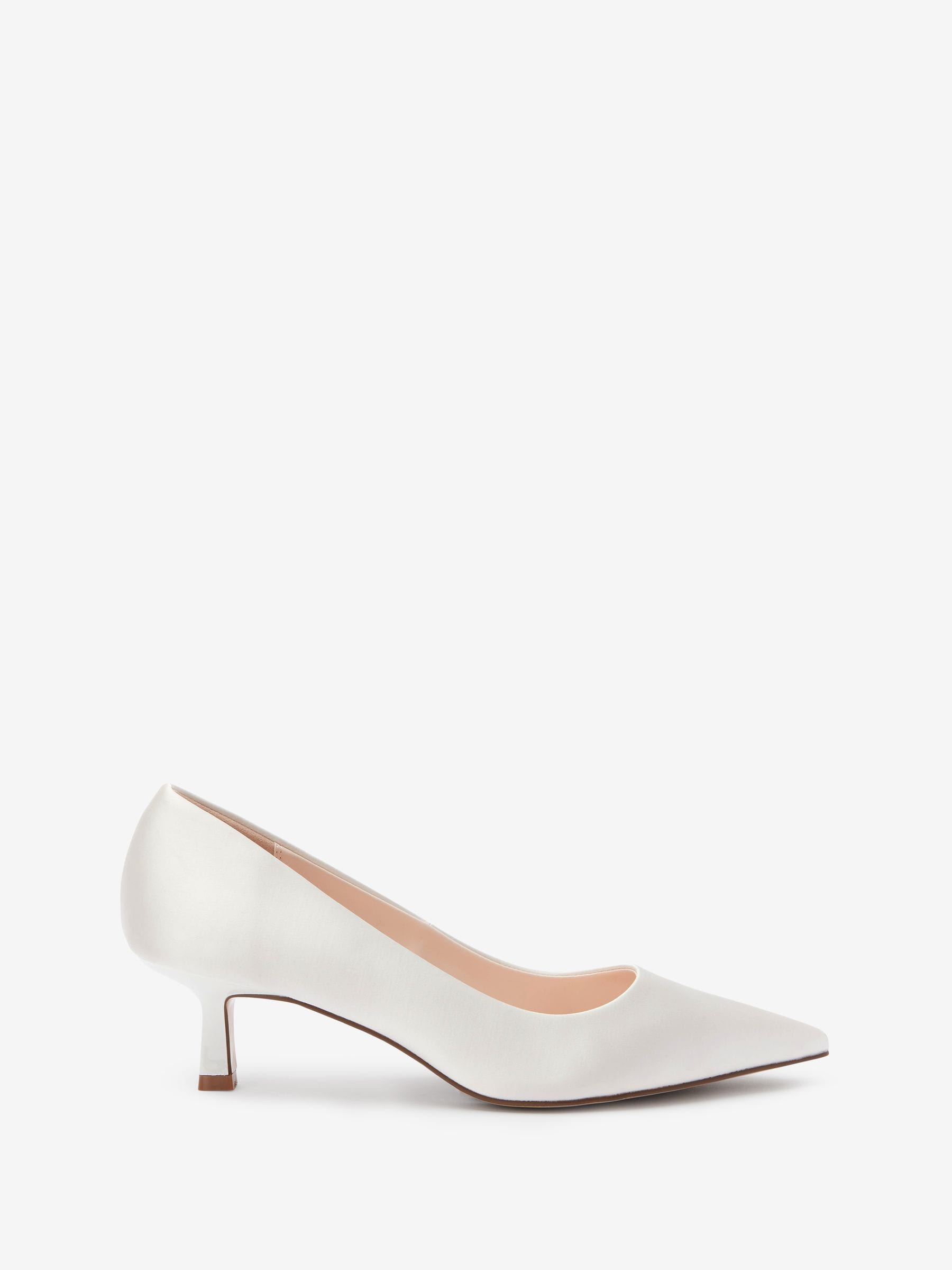 White patent court shoes store
