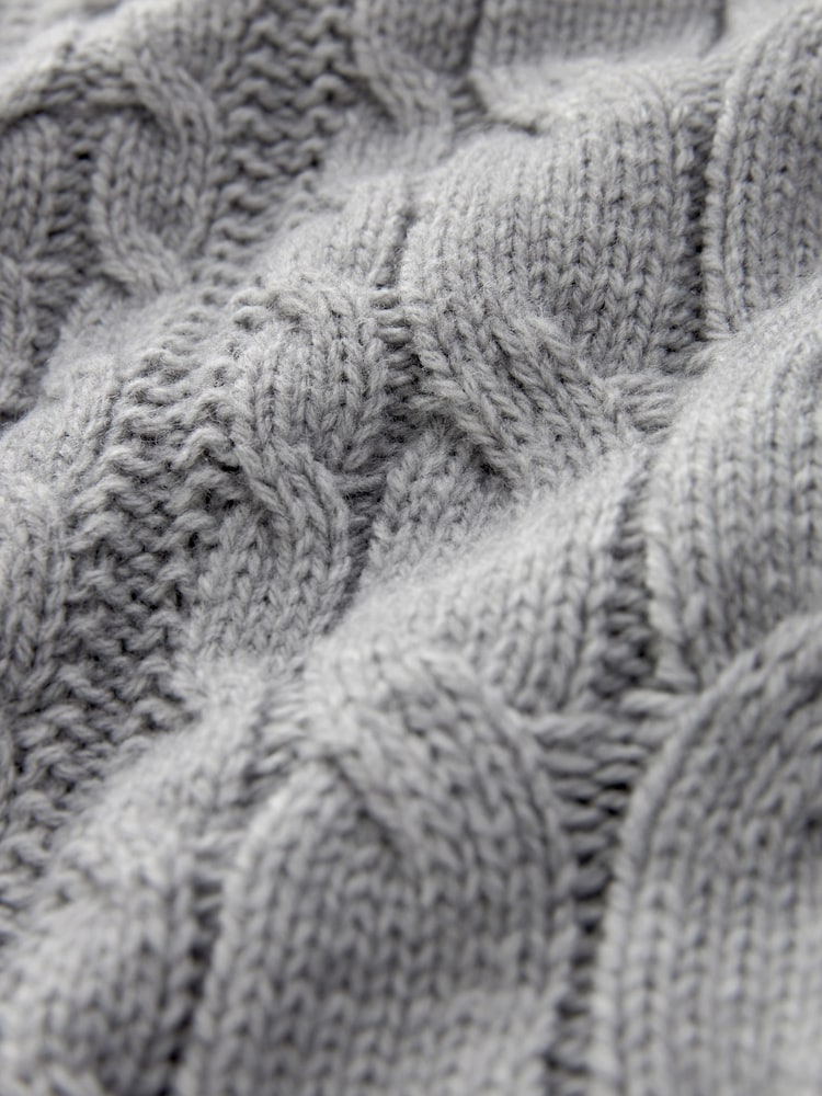 Grau - Strickkleid mit Zopfmuster und V-Ausschnitt - Bild 6 von 6