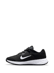 Nike Black/White Revolution 6 Flyease Youth Trainers - Image 4 of 10