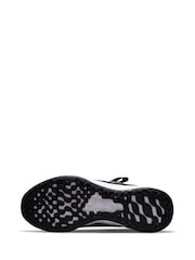 Nike Black/White Revolution 6 Flyease Youth Trainers - Image 8 of 10