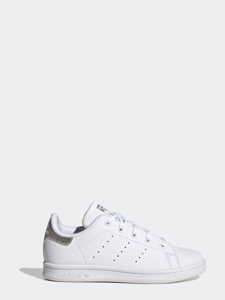 adidas Originals White Stan Smith Trainers - Image 1 of 7