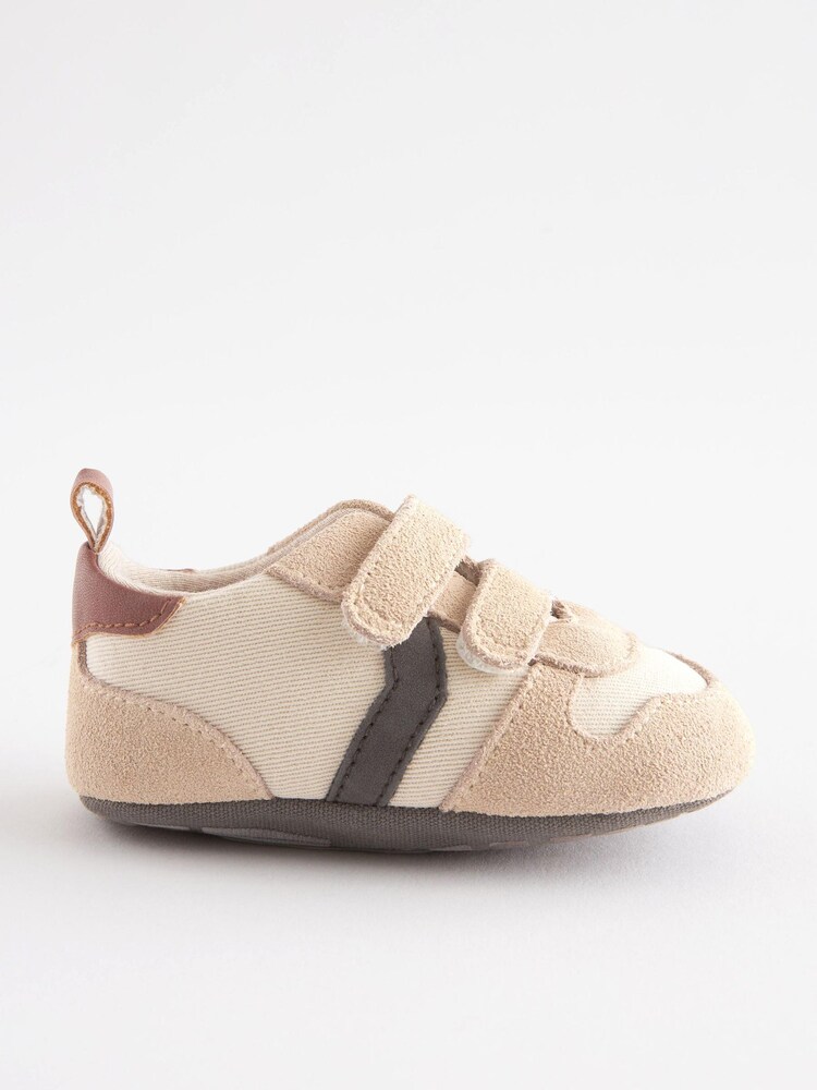 Stein/Natur - Baby-Sportschuhe mit Klettverschluss (0–24 M.) - Bild 2 von 5 Stein/Natur - Baby-Sportschuhe mit Klettverschluss (0–24 M.) - Bild 2 von 5