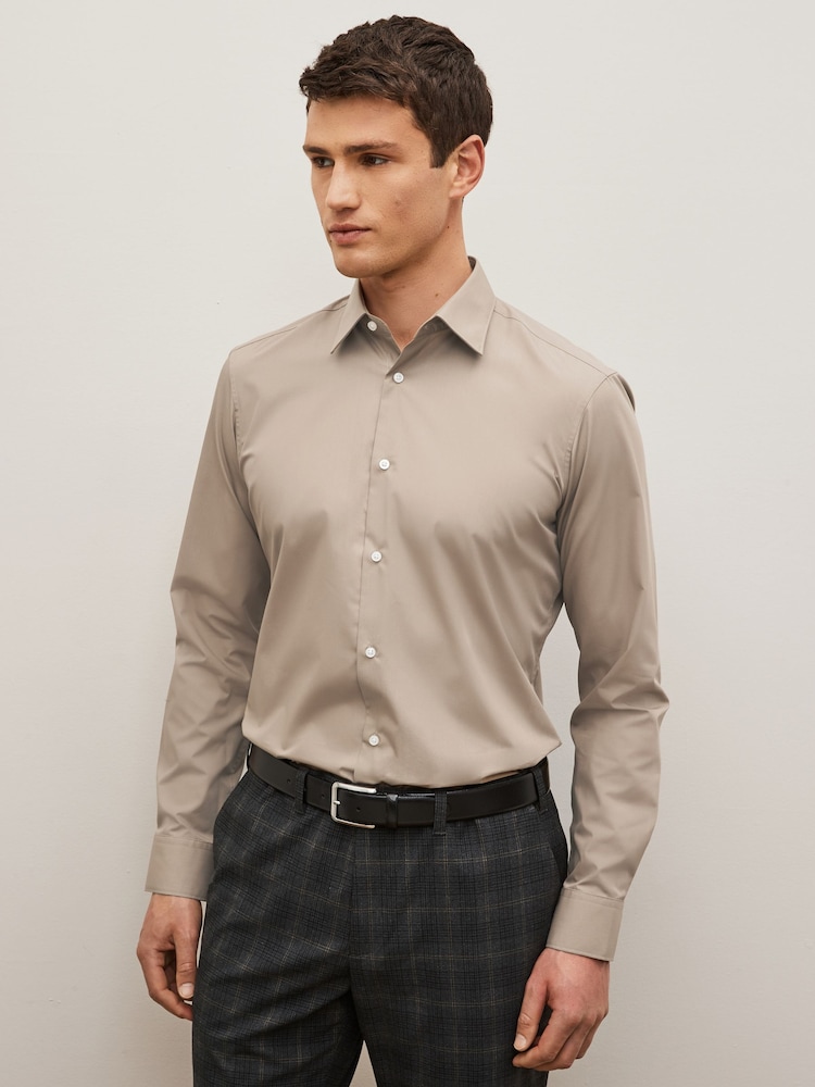Бежево-коричневый - Зауженный крой, прямые манжеты - Easy Care Single Cuff Smart Shirt - Image 1 of 4 Бежево-коричневый - Зауженный крой, прямые манжеты - Easy Care Single Cuff Smart Shirt - Image 1 of 4