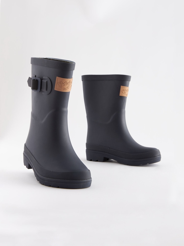 Marineblau - Gummistiefel mit kariertem Futter und Schnallenriemen - Bild 1 von 6 Marineblau - Gummistiefel mit kariertem Futter und Schnallenriemen - Bild 1 von 6