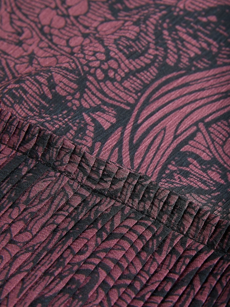 Ted Baker Emmilia Corrugated Pleat Black Midi Skirt - Image 4 of 4