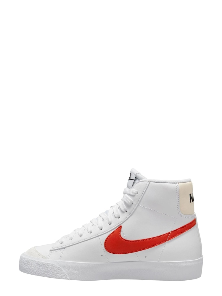 Красный/белый - Детские кроссовки Nike Blazer 77 - Изображение 2 из 4