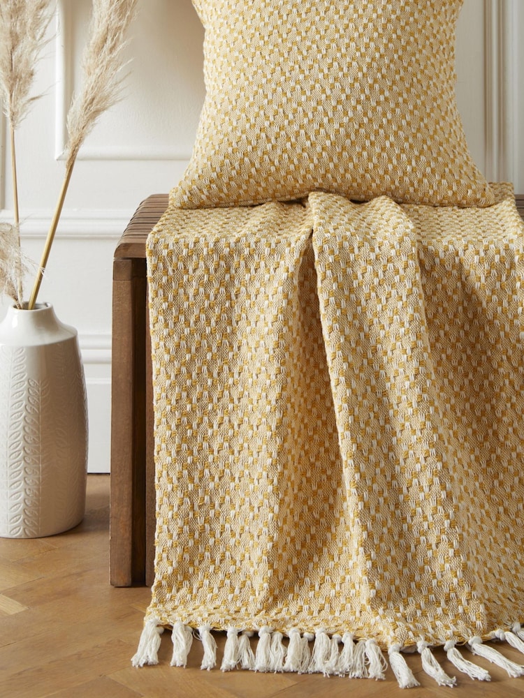 Appletree Yellow Bexley 100% Cotton Throw - Image 2 of 4