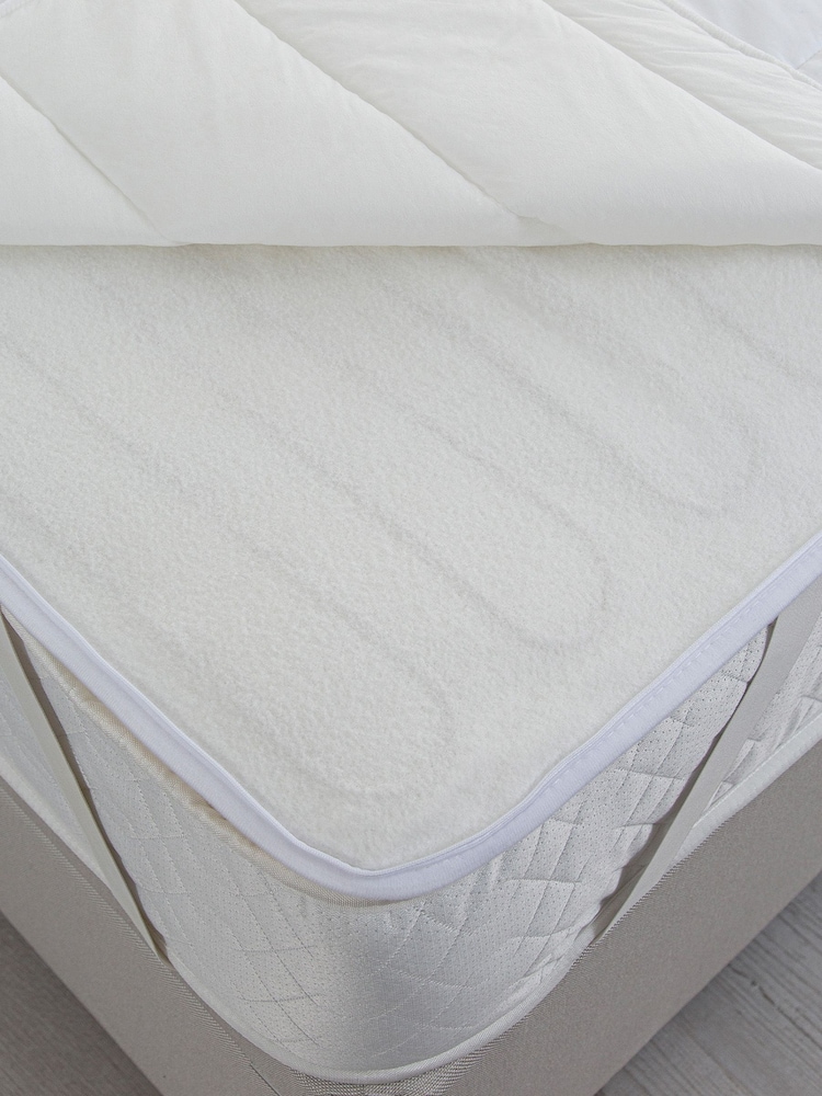 Snuggledown White Intelligent Warmth Heated Topper - Image 2 of 6