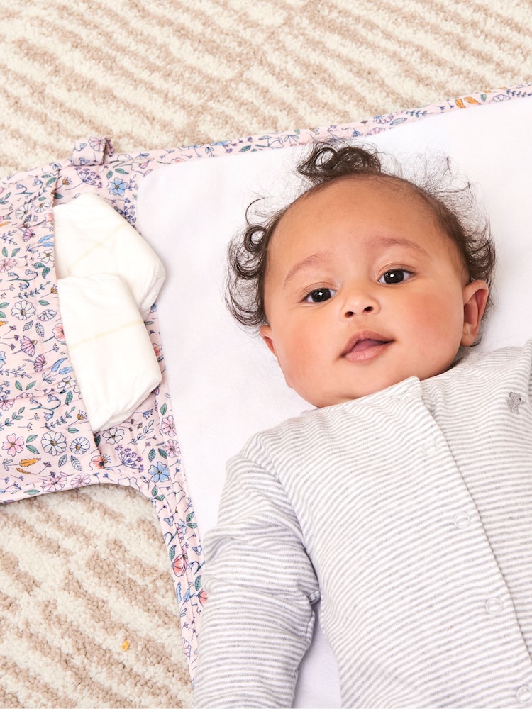JoJo Maman Bébé Meadow Quilted Changing Mat - Image 3 of 3