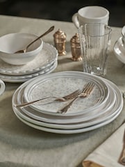Laura Ashley 16 Piece White Dinnerset Artisan collectables - Image 1 of 2