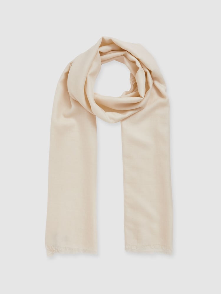 Reiss Off White Heidi Wool-Cashmere Lightweight Scarf - Image 3 of 5