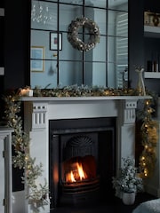 Bayswood Silver Twig Christmas Wreath - Image 3 of 4
