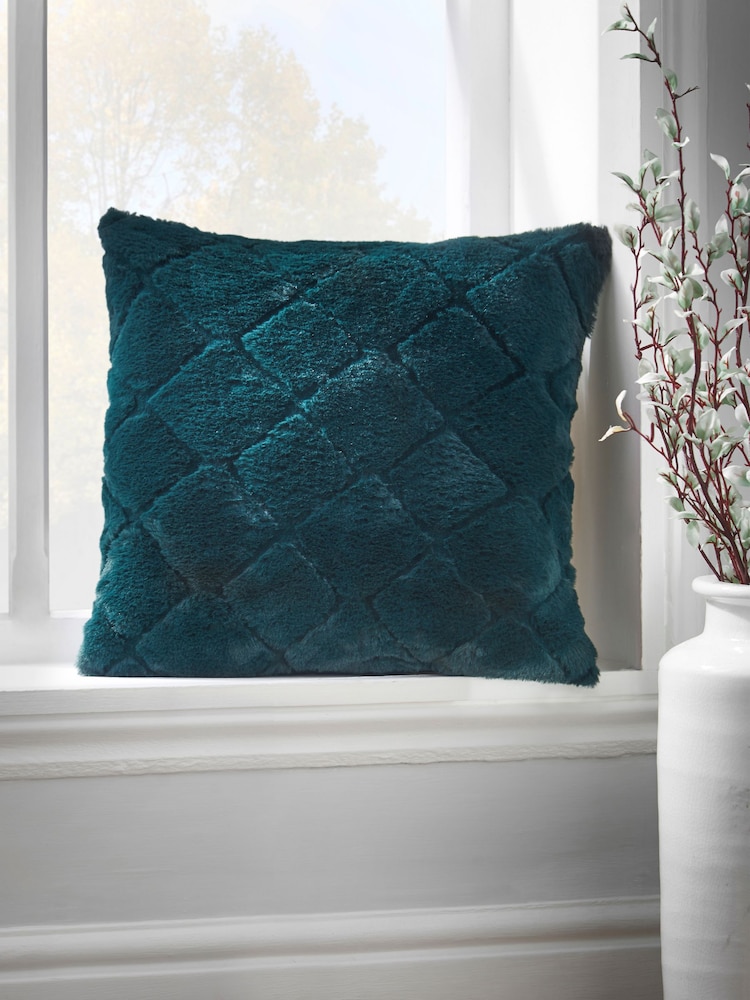 Catherine Lansfield Green Cosy Diamond Cushion - Image 1 of 5 Catherine Lansfield Green Cosy Diamond Cushion - Image 1 of 5