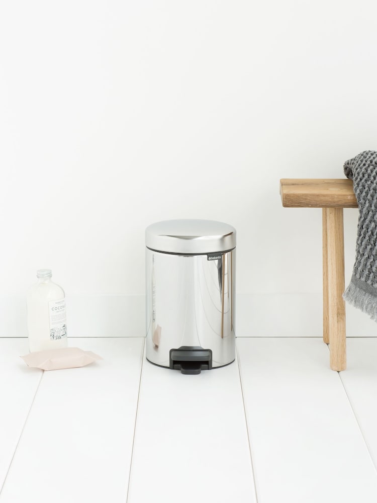 Brabantia Silver NewIcon 3L Pedal Bin - Image 2 of 6