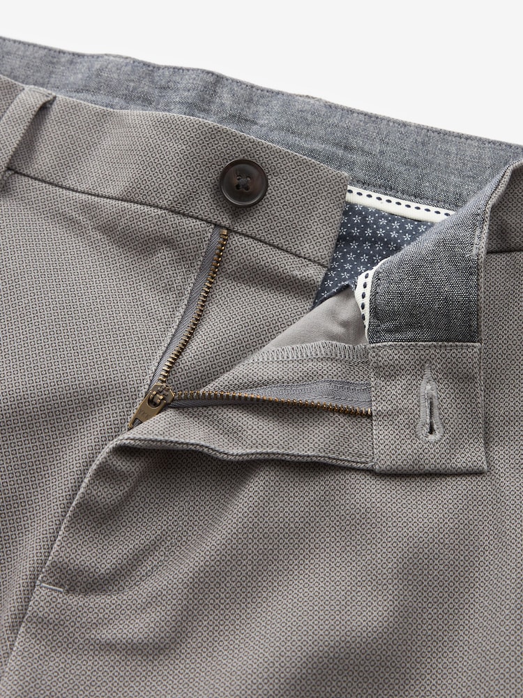 Grijs - Slim Fit - Zachte chino met print en riem - Image 6 of 8