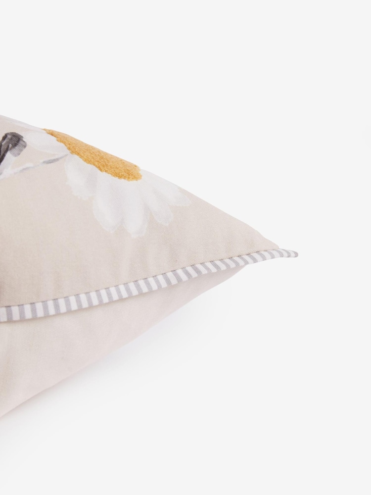 Light Natural Square Daisy Bee Embroidered Cushion - Image 3 of 4