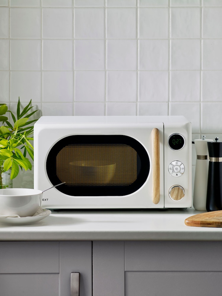 White Bronx Microwave - Image 1 of 4