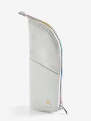 6 Piece Rainbow Make up Brush Set - Image 3 of 5