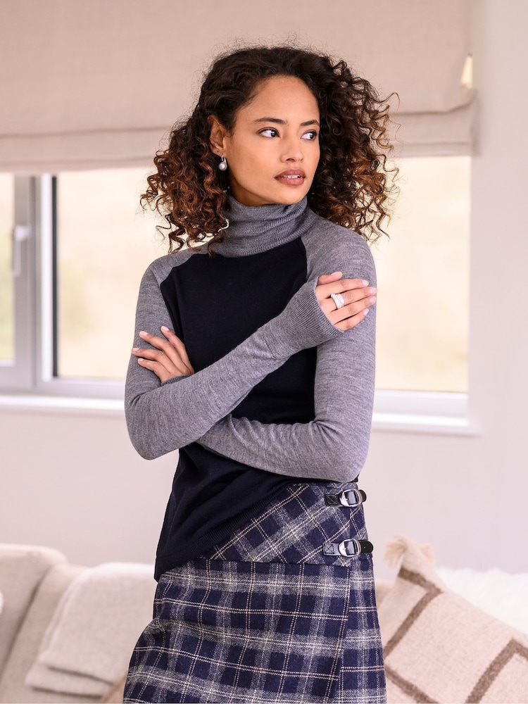 Azul - Suéter azul de lana de merino de Celtic & Co. - Imagen 1 de 5 Azul - Suéter azul de lana de merino de Celtic & Co. - Imagen 1 de 5