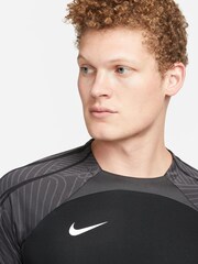 Nike Black Dri-FIT Strike Training T-Shirt - Image 4 of 6