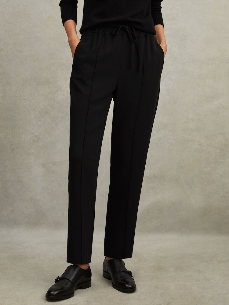 Reiss Black Hailey Petite Tapered Pull On Trousers - Image 1 of 7