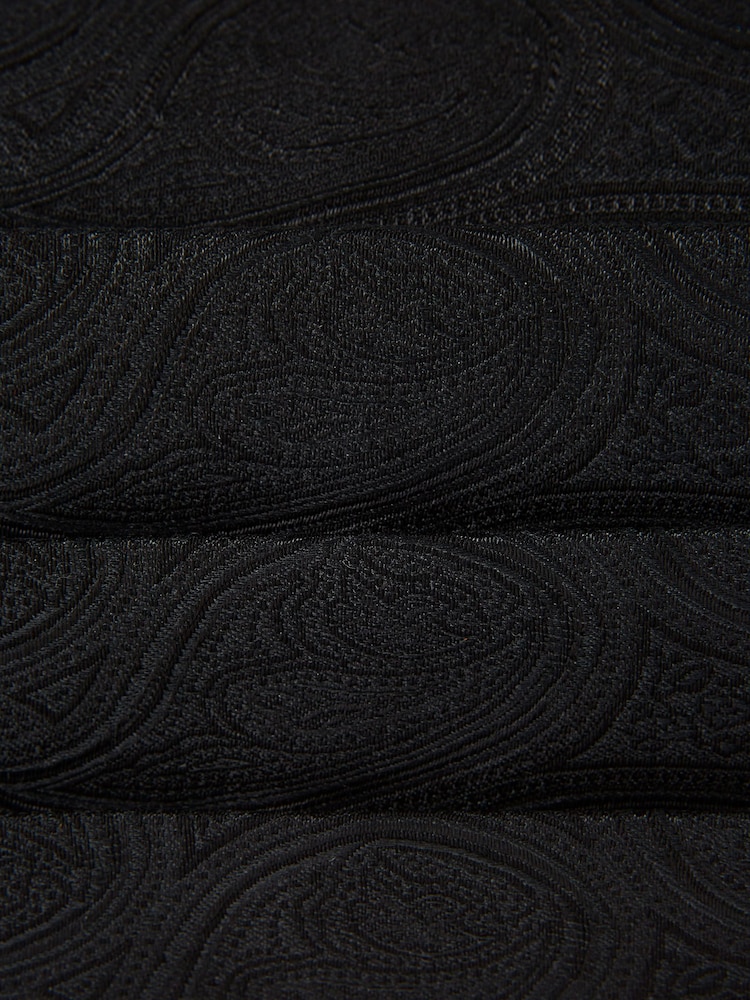 Reiss Black Blast Wool Blend Patterned Cummerbund Tie - Image 2 of 5 Reiss Black Blast Wool Blend Patterned Cummerbund Tie - Image 2 of 5